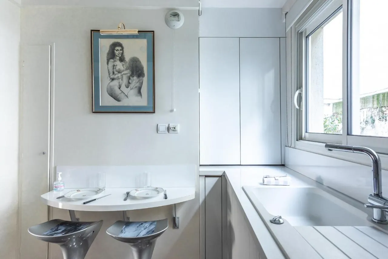 Amazing Apartment - 6 Guests - 5 Min From Gare De Lyon Párizs 0*,  Franciaország